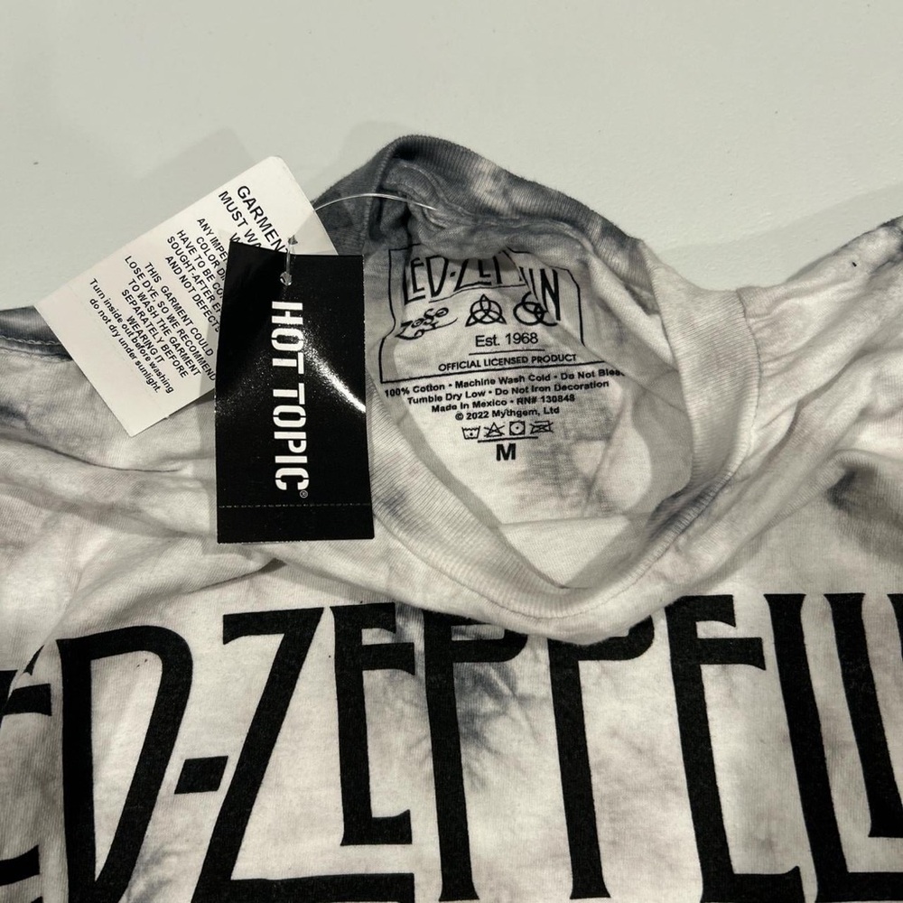 Hot Topic Led Zeppelin Black and White Tie-Dye Tee - Picture 2 of 3